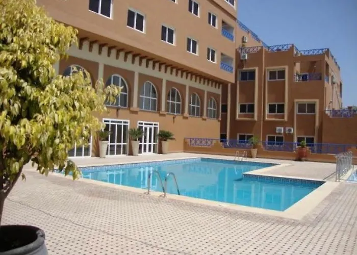 Tighola Apartment